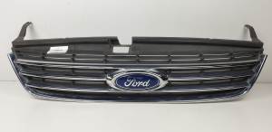 REJILLA DELANTERA 7S718200B FORD MONDEO BER. (CA2) Autodesguaces Alicante