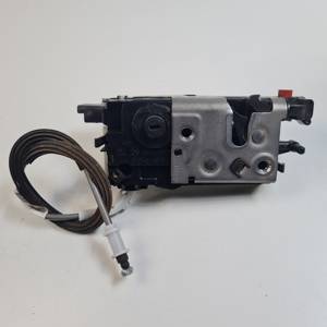 CERRADURA PUERTA TRASERA DERECHA 9685353480 CITROEN DS 4 Autodesguaces Alicante