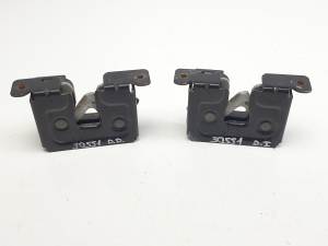 CERRADURA CAPOT 51237115229 BMW SERIE 6 CABRIO (E64) Autodesguaces Alicante