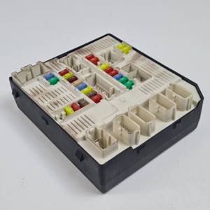 CAJA RELES / FUSIBLES 9636279941 RENAULT MEGANE III SPORT TOURER Autodesguaces Alicante
