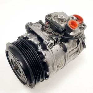 COMPRESOR AIRE ACONDICIONADO 2473003060 MERCEDES CLASE C (W202) BERLINA Autodesguaces Alicante