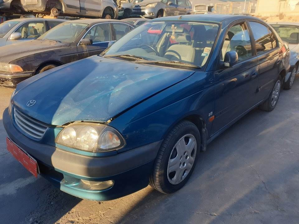TOYOTA AVENSIS BERLINA (T22) (1997 - 2003)