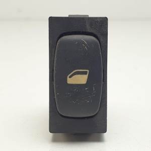 MANDO ELEVALUNAS TRASERO IZQUIERDO 96360166XT PEUGEOT 407 Autodesguaces Alicante