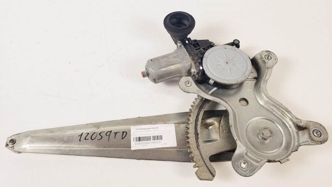 ELEVALUNAS TRASERO DERECHO - 8572035140 - TOYOTA - RAV 4 (A3)