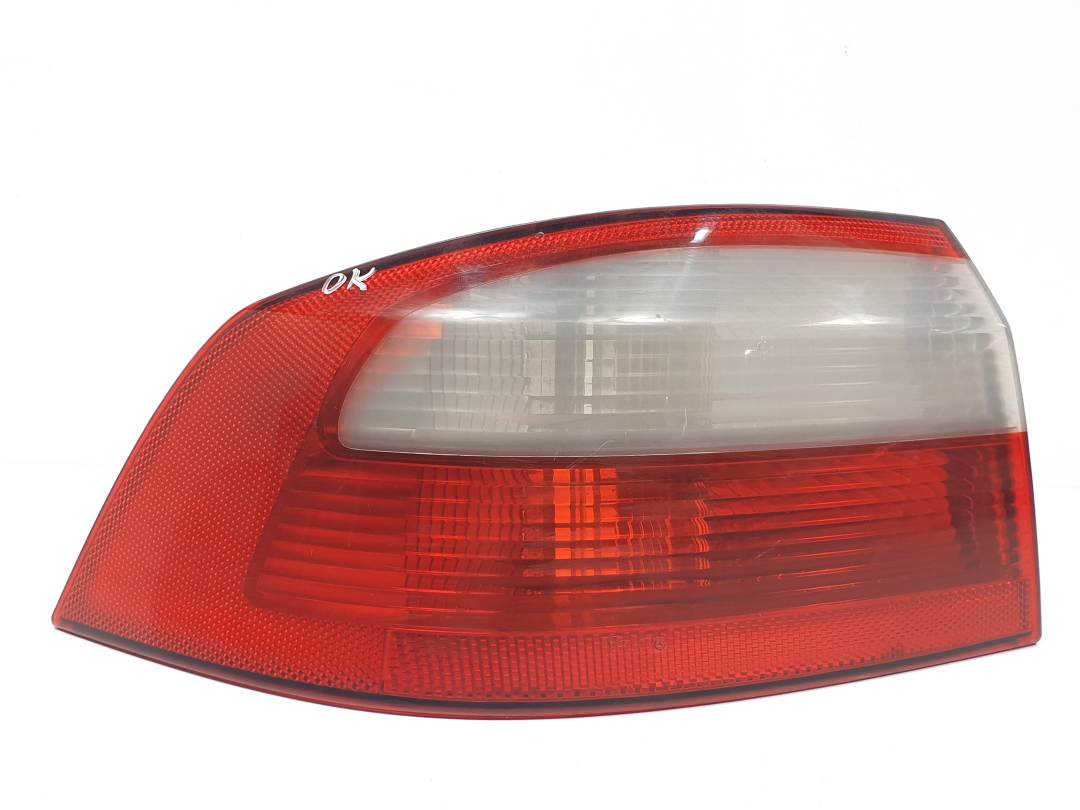 PILOTO TRASERO IZQUIERDO - 8200002473 - RENAULT - LAGUNA II (BG0)