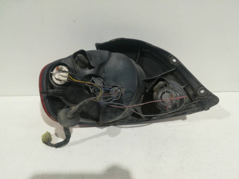 PILOTO TRASERO DERECHO