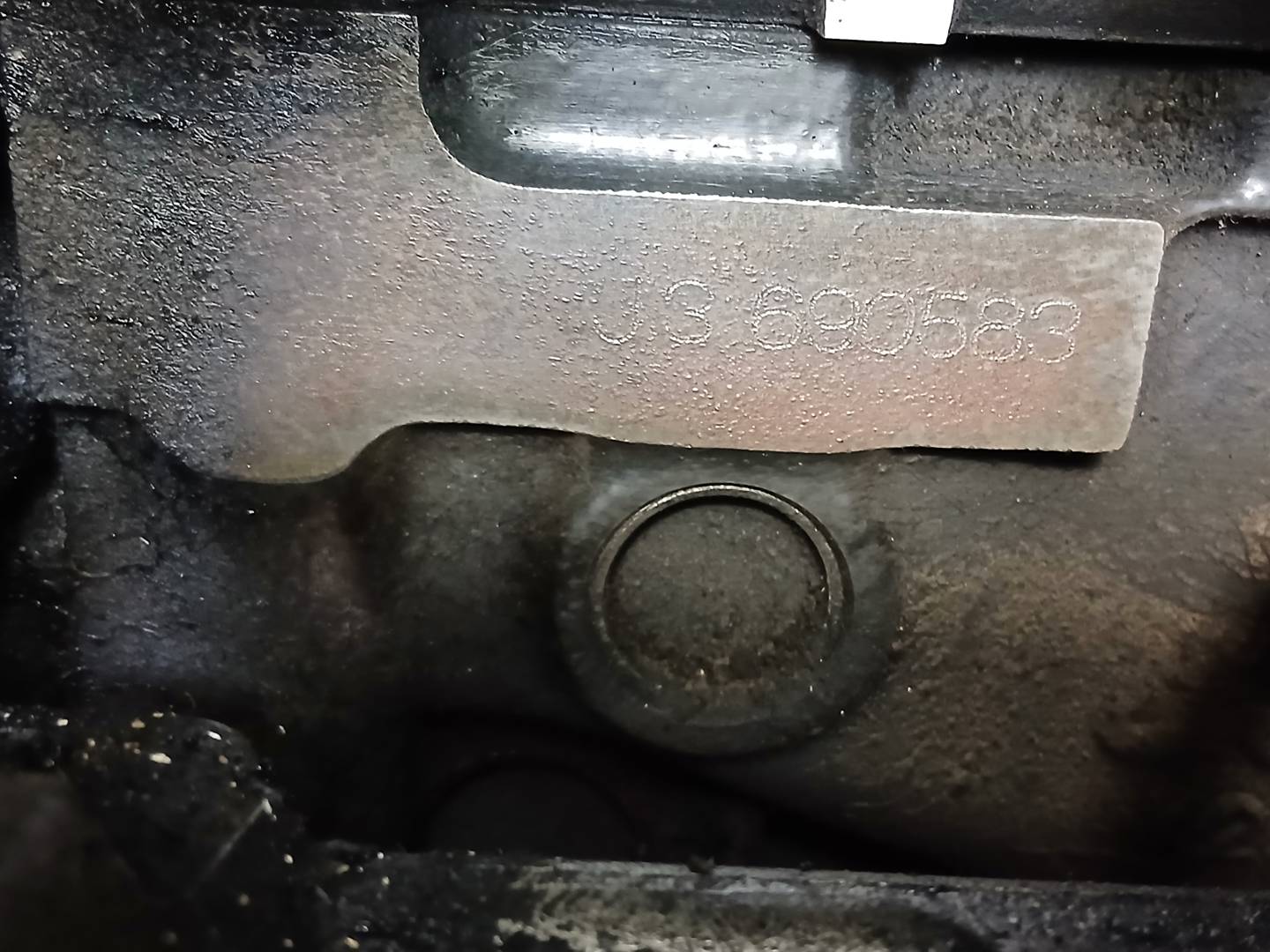 Foto 2 de Motor Completo KIA Carnival (1999–2001)