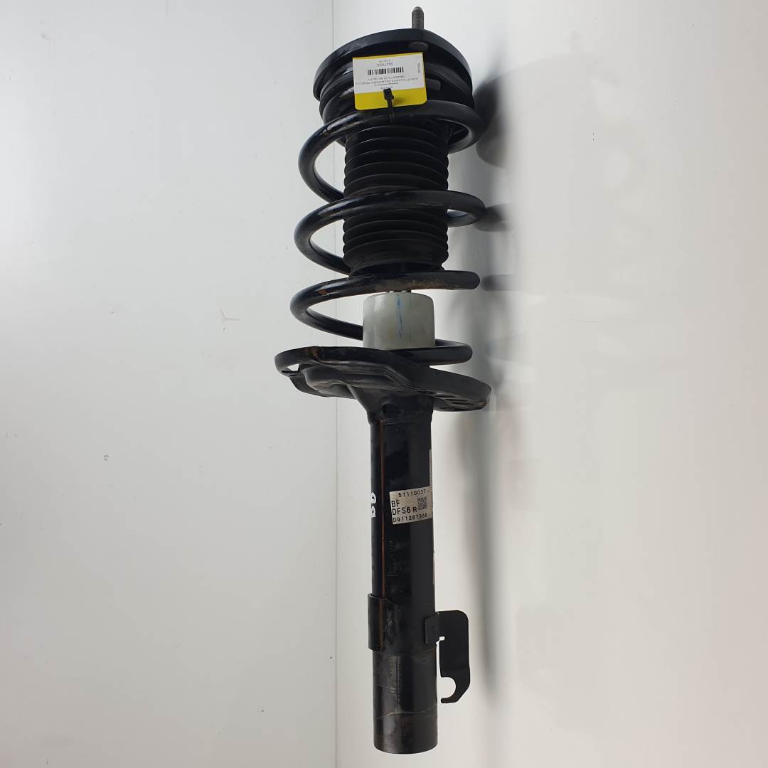 AMORTIGUADOR DELANTERO DERECHO - DFS434700 - MAZDA - CX-30