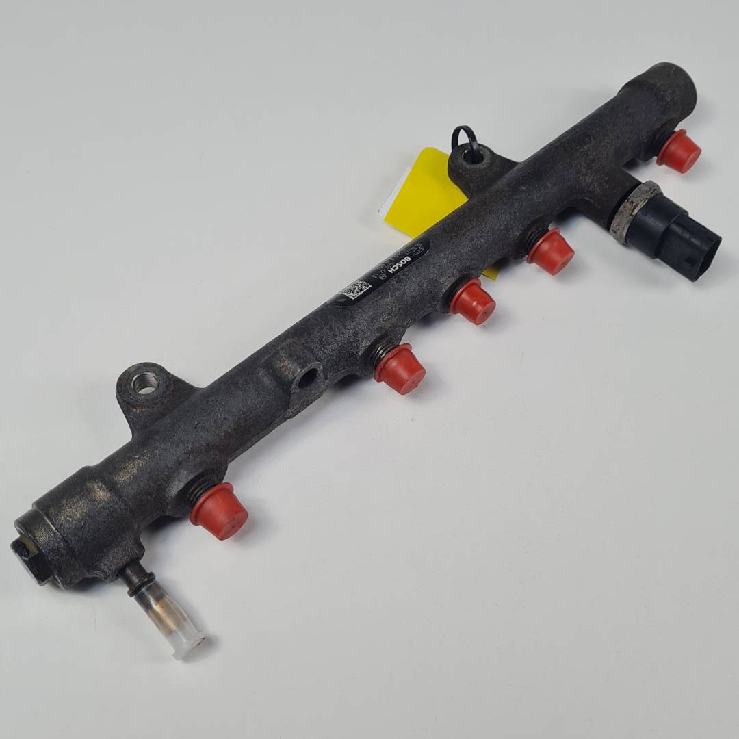 RAMPA INYECTORA - 0445214065 - NISSAN - PRIMASTAR (X83)