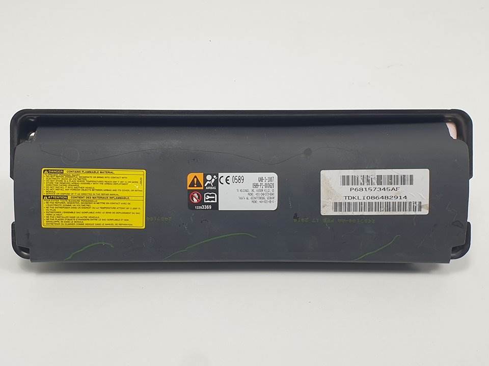 AIRBAG DELANTERO DERECHO - P68157345AF - JEEP - CHEROKEE (KL)