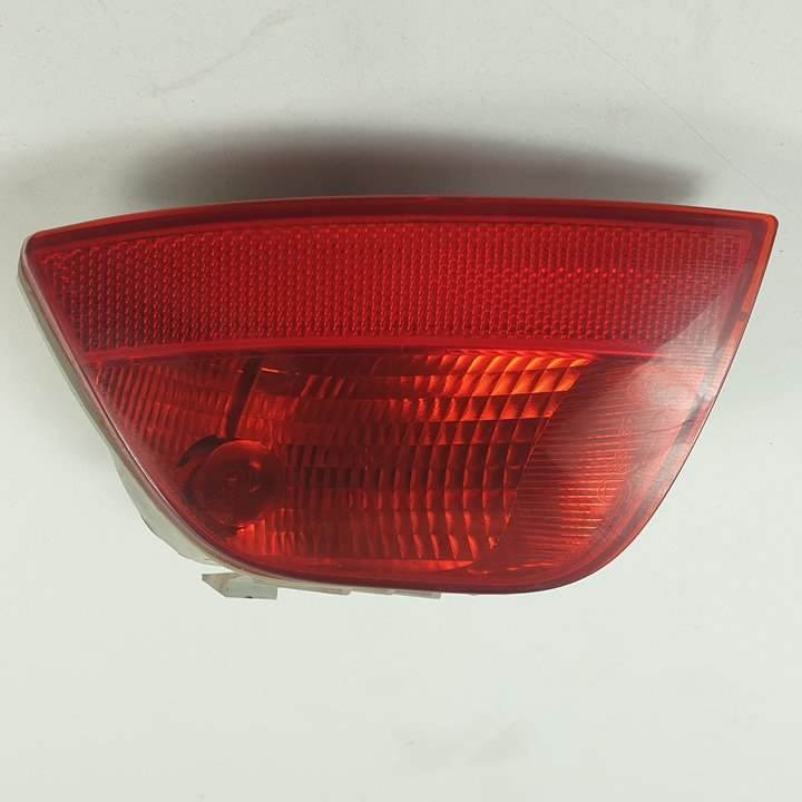 FARO ANTINIEBLA TRASERO IZQUIERDO - 1M5115K273AC - FORD - FOCUS BERLINA (CAP)