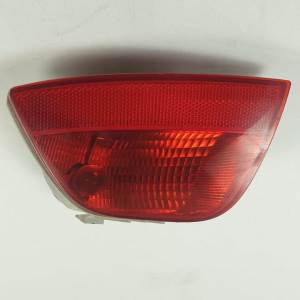 FARO ANTINIEBLA TRASERO IZQUIERDO 1M5115K273AC FORD FOCUS BERLINA (CAP) Autodesguaces Alicante