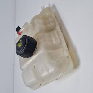 DEPOSITO EXPANSION 217104048R RENAULT MEGANE IV BERLINA 5P Autodesguaces Alicante