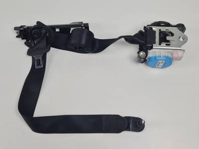CINTURON SEGURIDAD DELANTERO DERECHO 307494599228AH MERCEDES CLASE A (W176) Autodesguaces Alicante