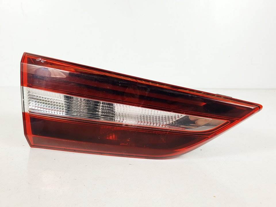 PILOTO TRASERO IZQUIERDO INTERIOR - 81670101 - OPEL - GRANDLAND X