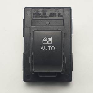 MANDO ELEVALUNAS TRASERO IZQUIERDO 935751H100 KIA CEE'D (ED) Autodesguaces Alicante