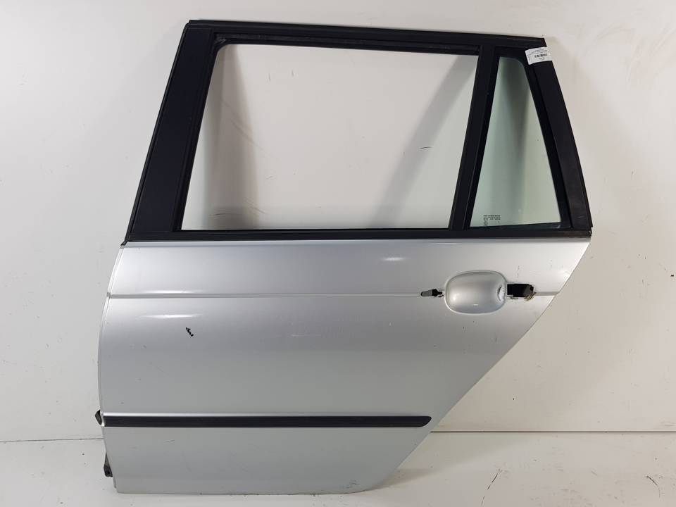 PUERTA TRASERA IZQUIERDA BMW SERIE 3 TOURING (E46) Autodesguaces Alicante