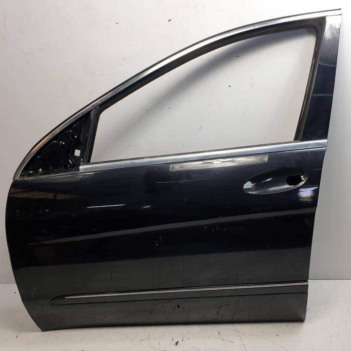 PUERTA DELANTERA IZQUIERDA MERCEDES CLASE R (W251) Autodesguaces Alicante