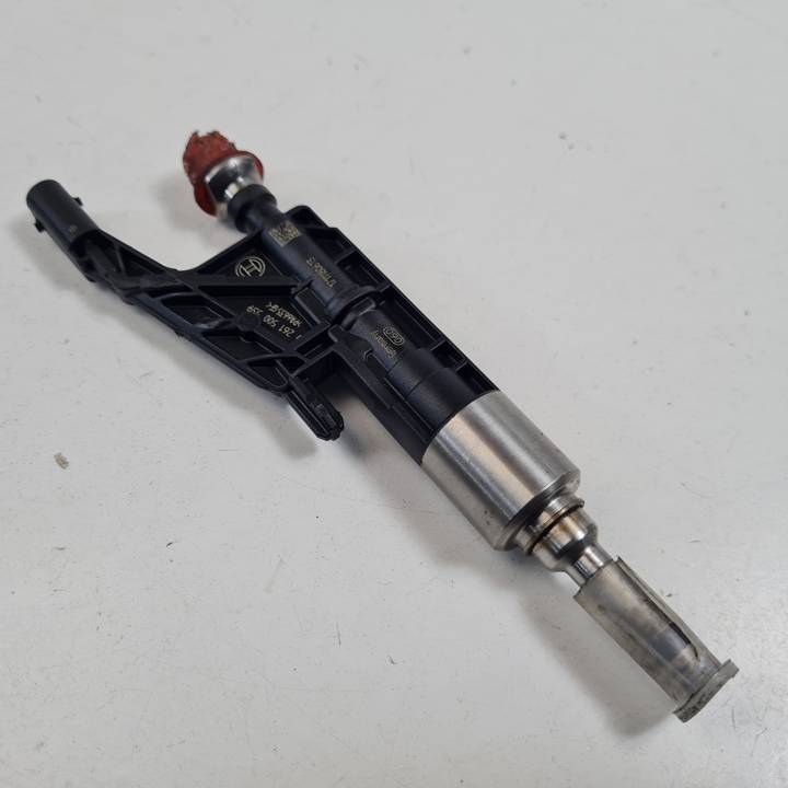 INYECTOR 1353763999006 BMW 1 F20 LCI Autodesguaces Alicante