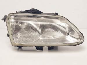 FARO DERECHO 89002587 RENAULT ESPACE / GRAND ESPACE (JE0) Autodesguaces Alicante