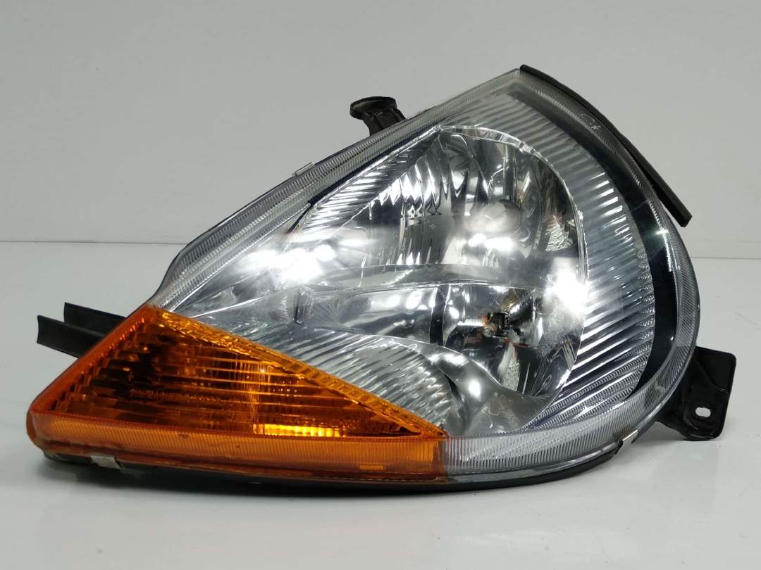 FARO IZQUIERDO - FORD - STREETKA (CCS)