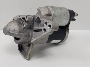 MOTOR ARRANQUE 233004979R NISSAN QASHQAI (J11) Autodesguaces Alicante
