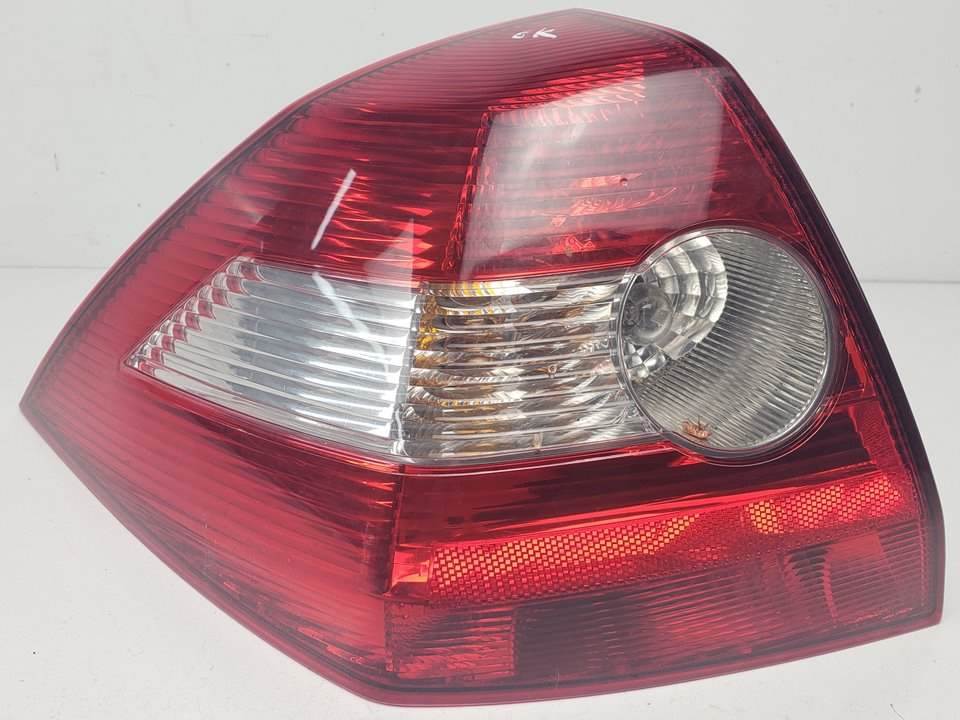 PILOTO TRASERO IZQUIERDO - 8200142682 - RENAULT - MEGANE II CLASSIC BERLINA