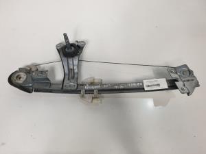 ELEVALUNAS TRASERO DERECHO 9623109680 PEUGEOT 206 BERLINA Autodesguaces Alicante
