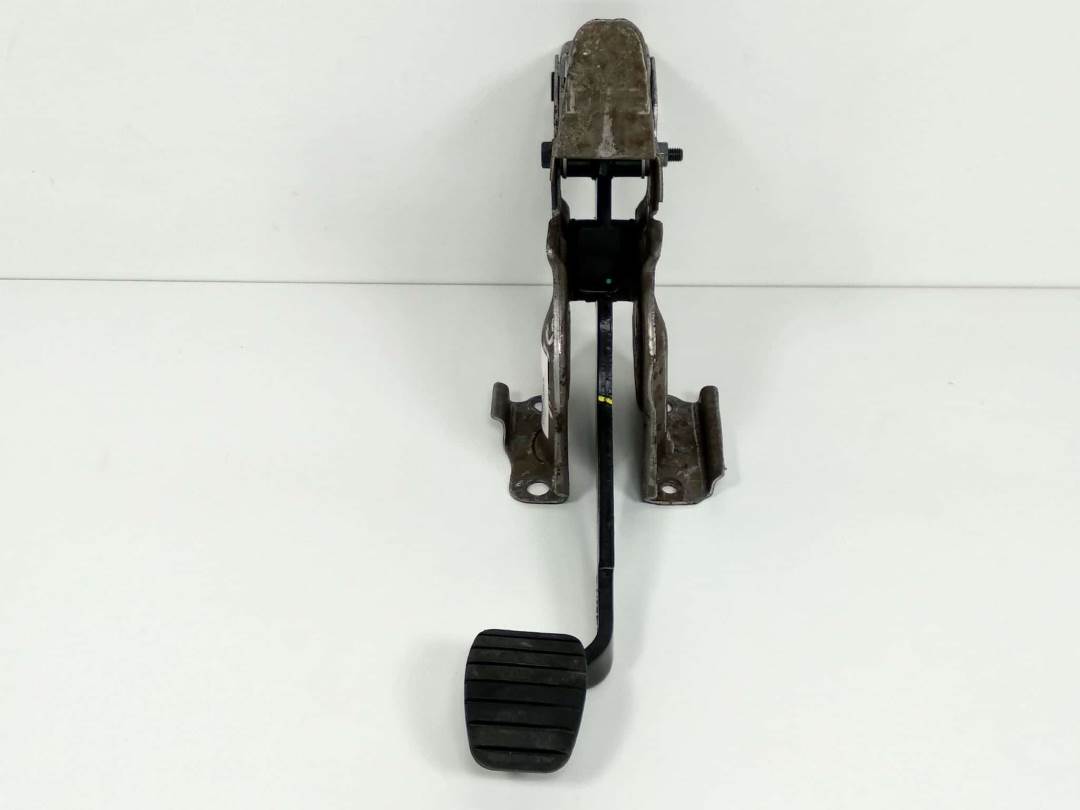 PEDAL FRENO - 465014380R - DACIA - SANDERO
