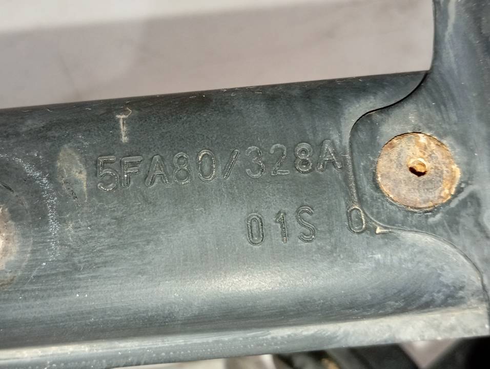 REFUERZO PARAGOLPES DELANTERO