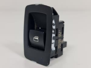 MANDO ELEVALUNAS TRASERO DERECHO 6945874 BMW SERIE 3 BERLINA (E90) Autodesguaces Alicante