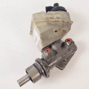 BOMBA FRENO 8200252441 RENAULT KANGOO (F/KC) Autodesguaces Alicante