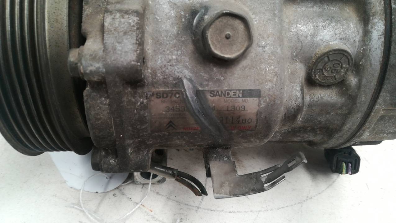 COMPRESOR AIRE ACONDICIONADO
