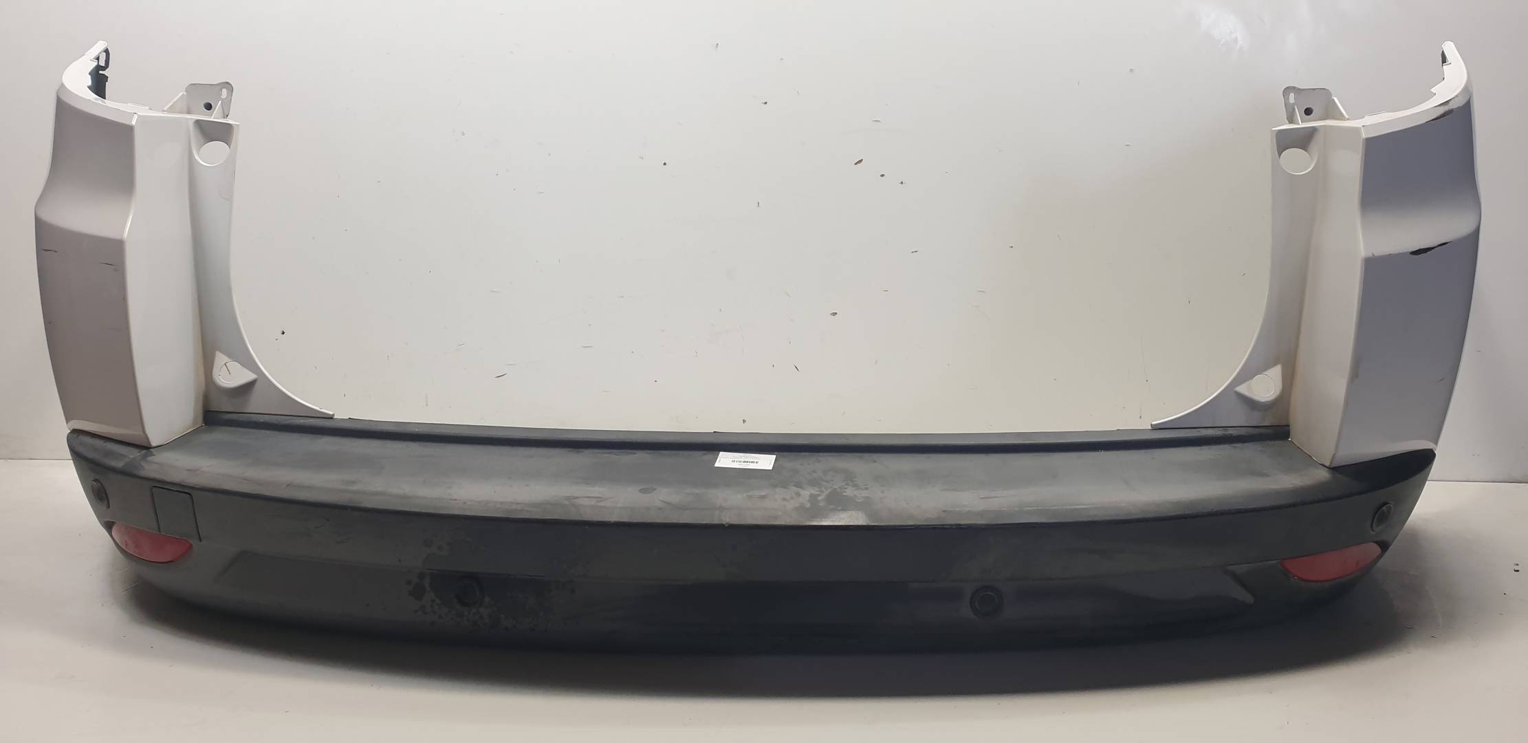PARAGOLPES TRASERO - RENAULT - MEGANE III SPORT TOURER