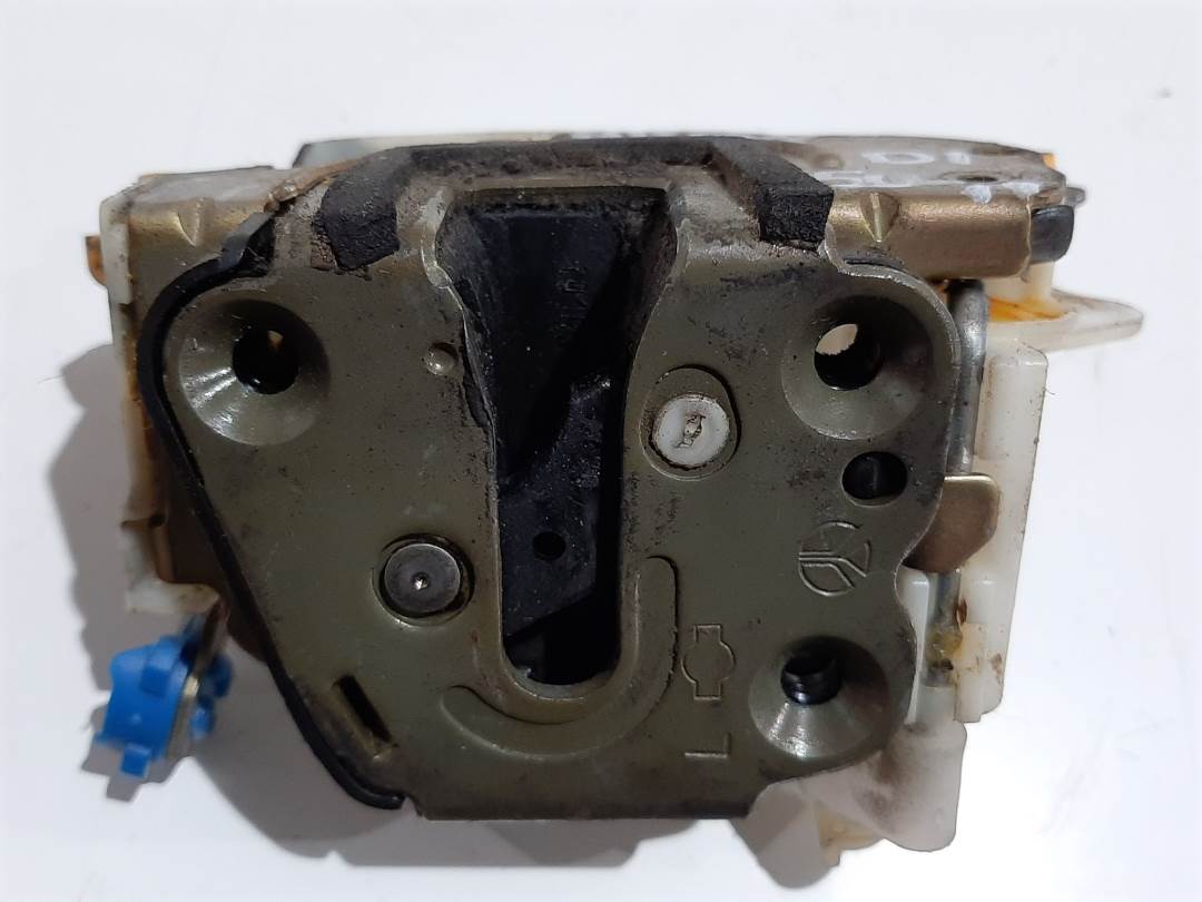 CERRADURA PUERTA DELANTERA IZQUIERDA - NISSAN - MICRA (K11)