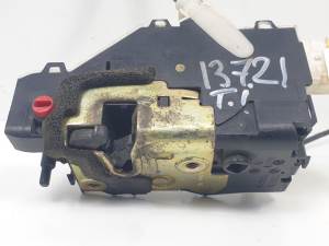 CERRADURA PUERTA TRASERA IZQUIERDA 9681337380 PEUGEOT 407 Autodesguaces Alicante
