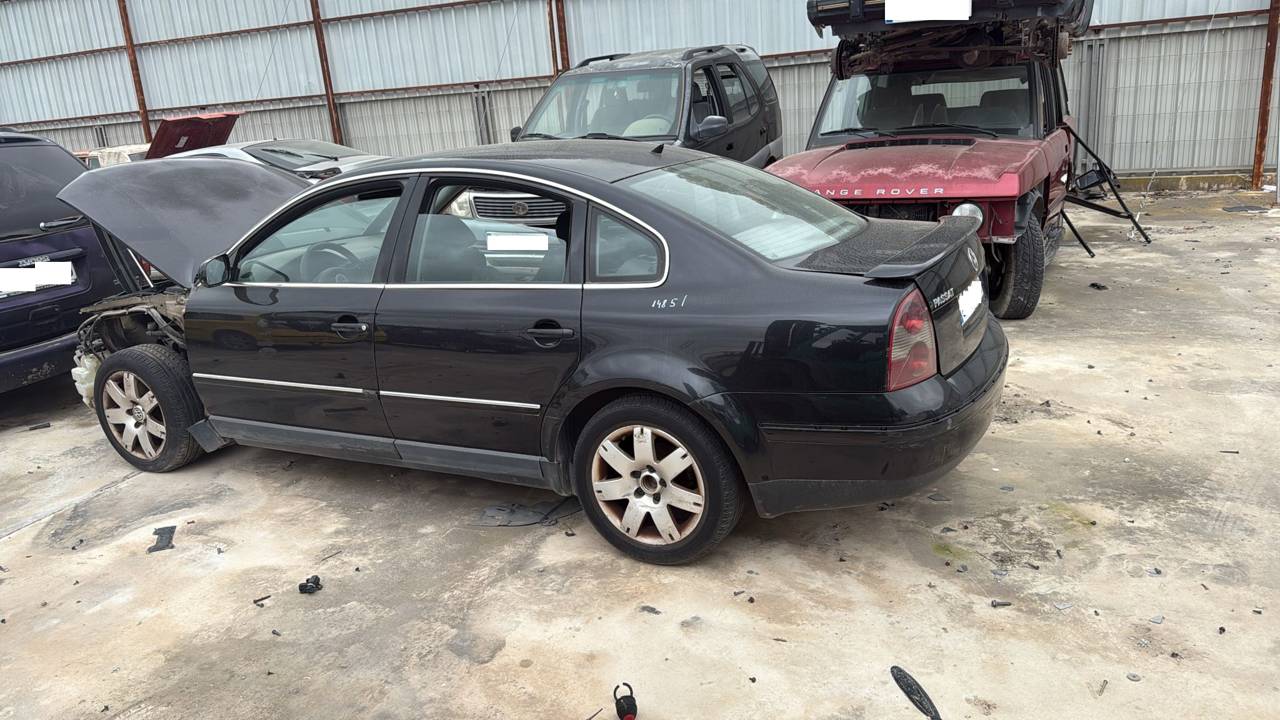 Imagen del vehículo VOLKSWAGEN PASSAT BERLINA (3B3)