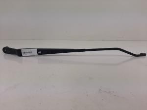 BRAZO LIMPIA DELANTERO DERECHO OPEL AGILA Autodesguaces Alicante
