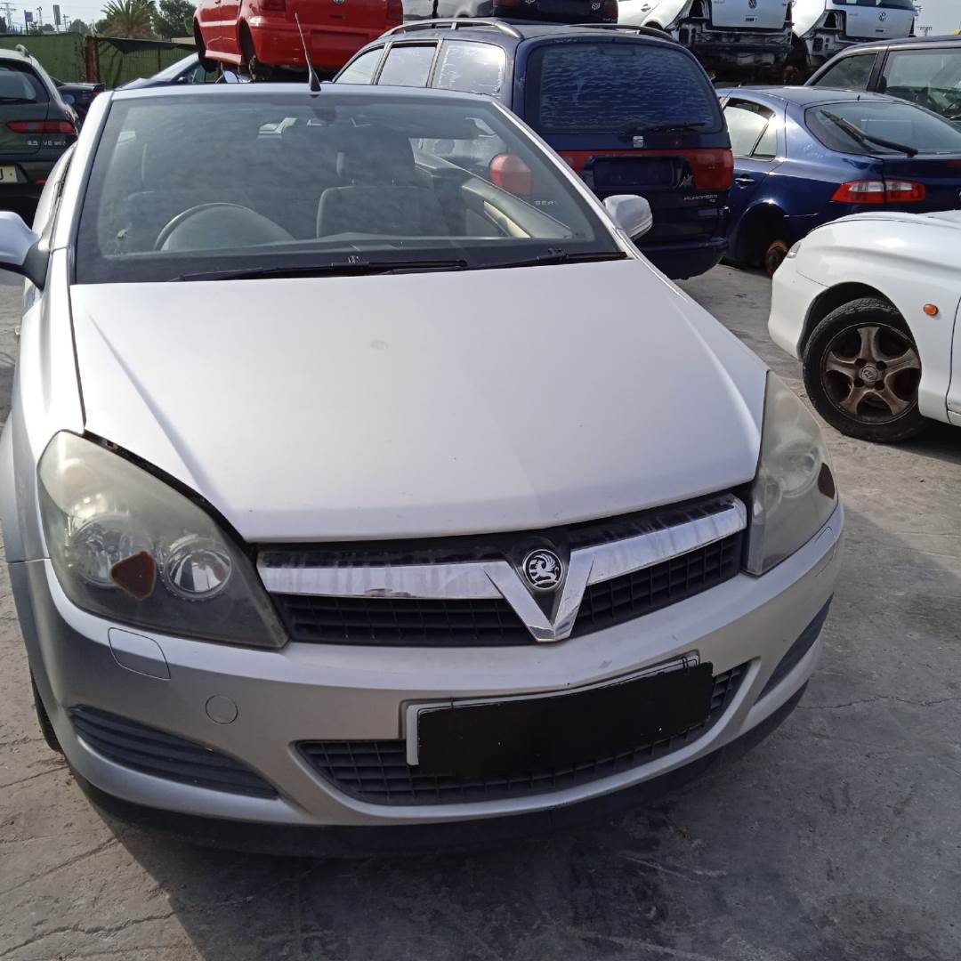 OPEL ASTRA TWIN TOP (2006 - 2012)