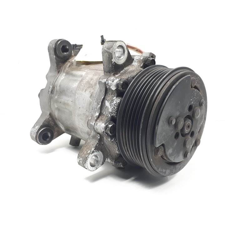 COMPRESOR AIRE ACONDICIONADO 6N0820803A VOLKSWAGEN POLO BERLINA (6N1) Autodesguaces Alicante