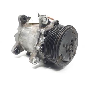 COMPRESOR AIRE ACONDICIONADO 6N0820803A VOLKSWAGEN POLO BERLINA (6N1) Autodesguaces Alicante