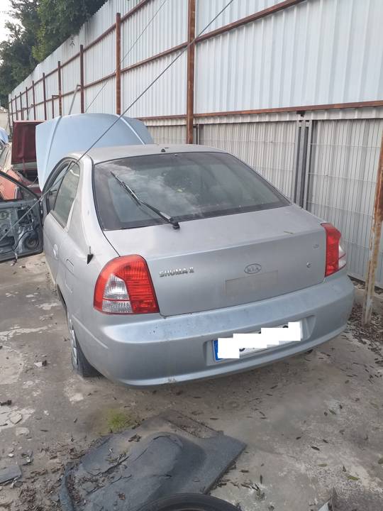 Imagen del vehículo KIA SHUMA II
