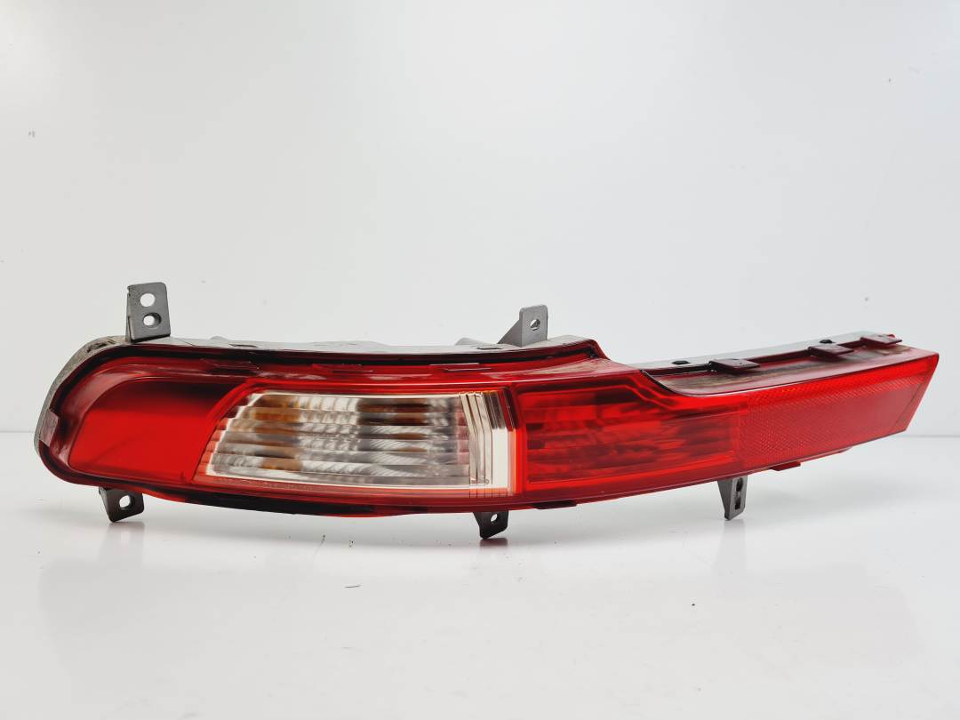 PILOTO TRASERO IZQUIERDO PARAGOLPES - 924053U3 - KIA - SPORTAGE (SL)