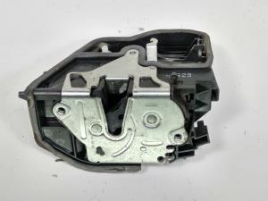 CERRADURA PUERTA TRASERA IZQUIERDA 7154629 BMW SERIE 5 BERLINA (E60) Autodesguaces Alicante