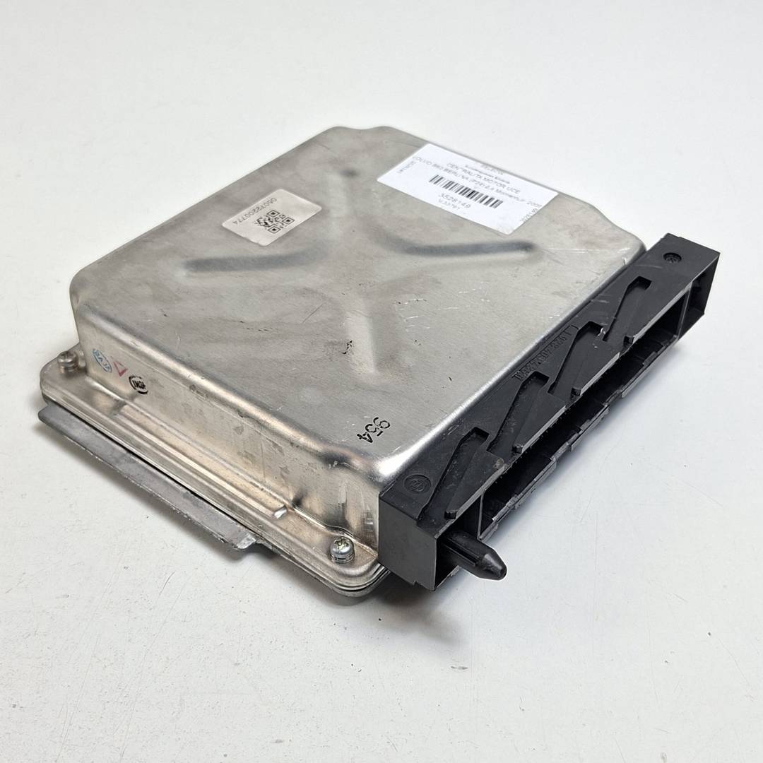 Calculateur moteur - 30684877 - VOLVO - S60 BERLINA (P24)