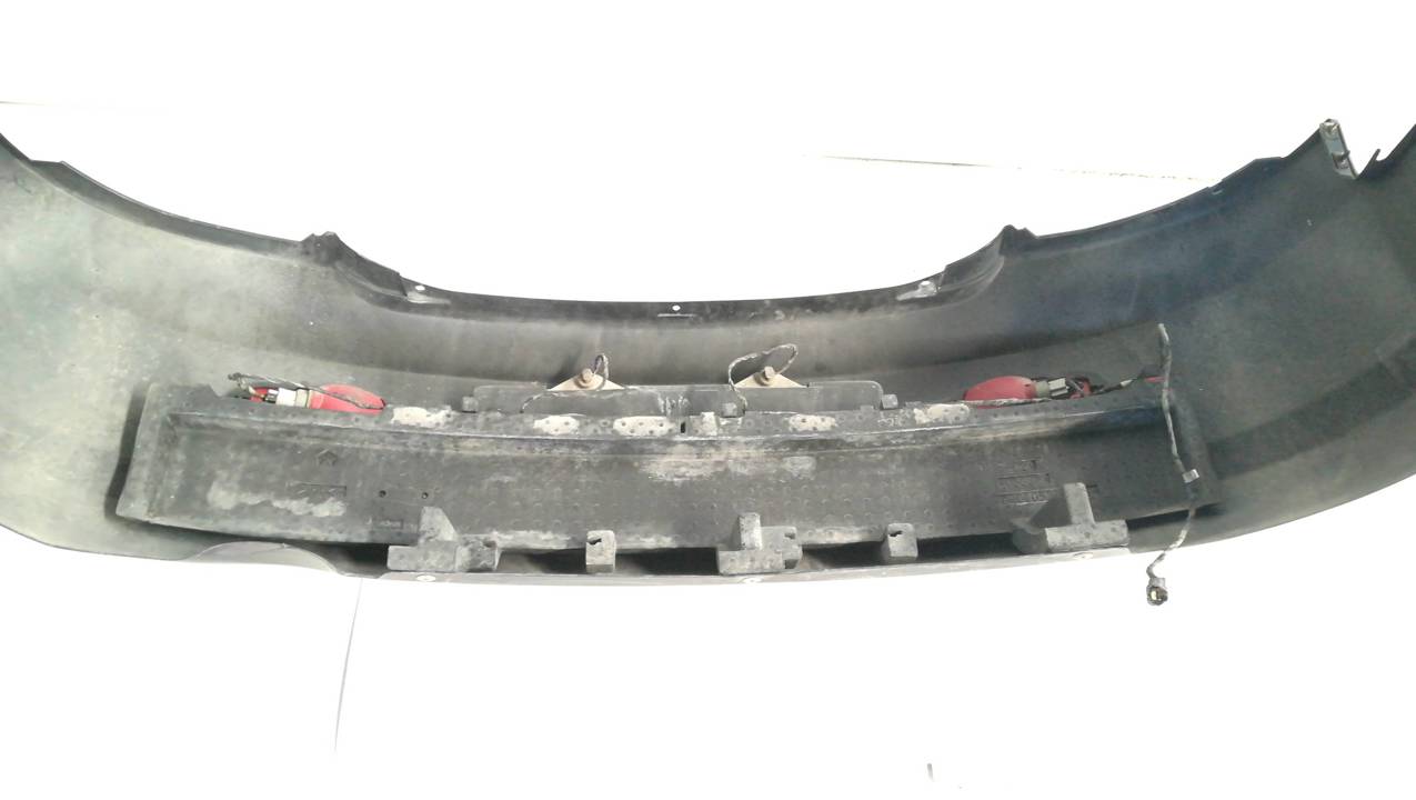 PARAGOLPES TRASERO