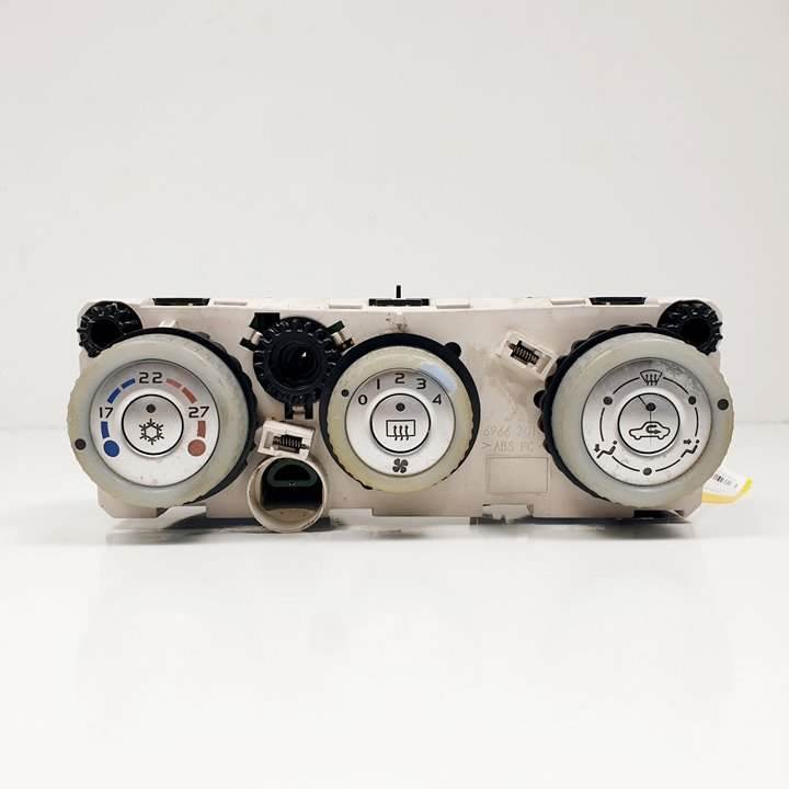 MANDO CALEFACCION / AIRE ACONDICIONADO - 983860X - MITSUBISHI - COLT BERLINA 5 (Z30A)