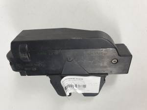 CERRADURA MALETERO / PORTON 9646091580 CITROEN C3 Autodesguaces Alicante