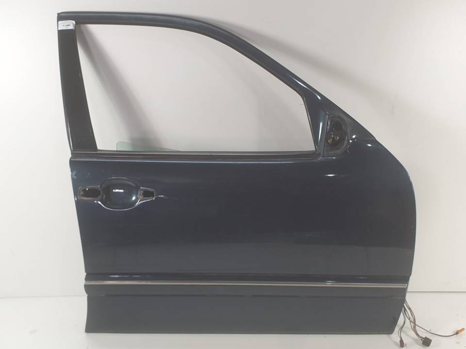 PUERTA DELANTERA DERECHA MERCEDES CLASE E (W210) BERLINA DIESEL Autodesguaces Alicante