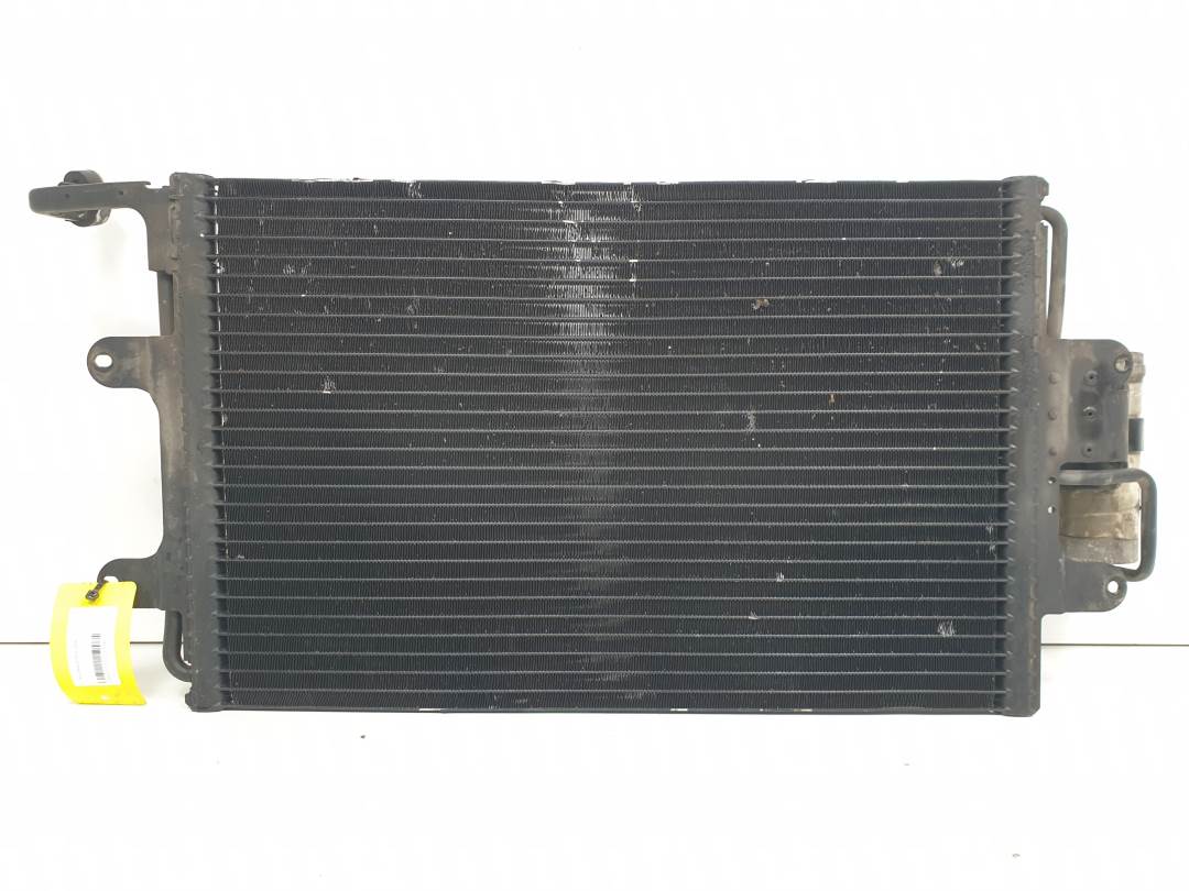 CONDENSADOR / RADIADOR AIRE ACONDICIONADO - 1J0820411A - VOLKSWAGEN - GOLF IV BERLINA (1J1)